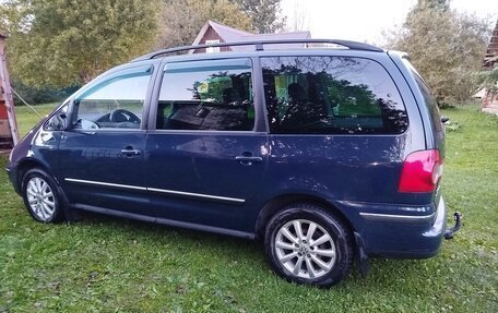 Volkswagen Sharan I рестайлинг, 2006 год, 840 000 рублей, 1 фотография
