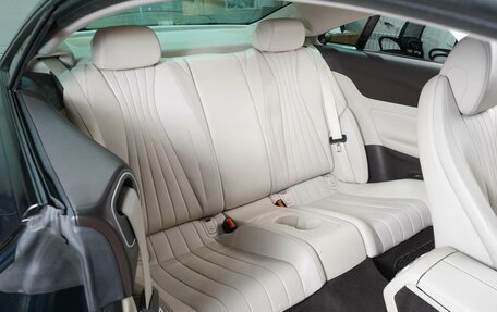 Mercedes-Benz E-Класс, 2017 год, 3 999 000 рублей, 7 фотография