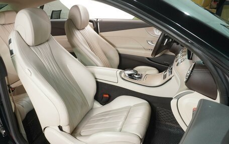 Mercedes-Benz E-Класс, 2017 год, 3 999 000 рублей, 8 фотография