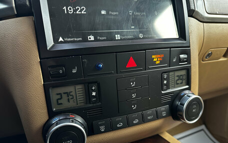 Volkswagen Touareg III, 2008 год, 930 000 рублей, 12 фотография