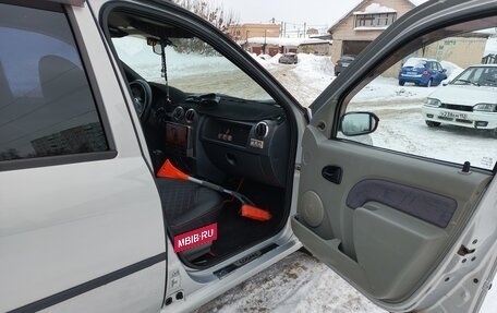 Renault Logan I, 2006 год, 310 000 рублей, 9 фотография