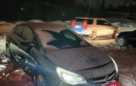 Opel Astra J, 2013 год, 800 000 рублей, 12 фотография