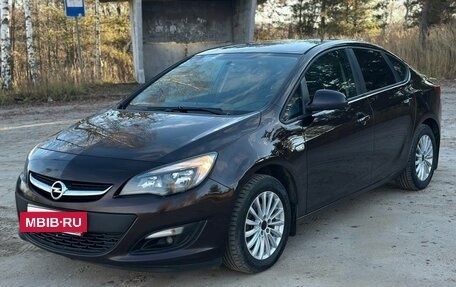 Opel Astra J, 2013 год, 800 000 рублей, 8 фотография
