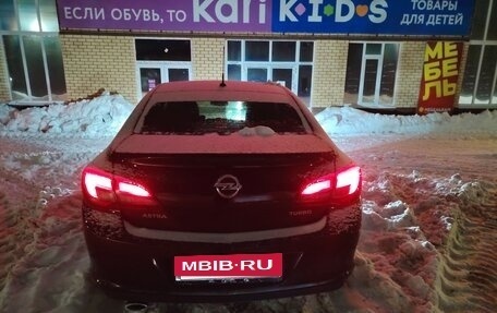 Opel Astra J, 2013 год, 800 000 рублей, 13 фотография
