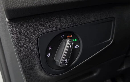 Volkswagen Tiguan II, 2024 год, 2 240 000 рублей, 17 фотография