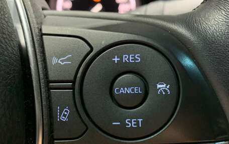 Toyota Camry, 2020 год, 3 150 000 рублей, 15 фотография