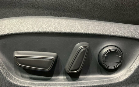 Toyota Camry, 2020 год, 3 150 000 рублей, 17 фотография