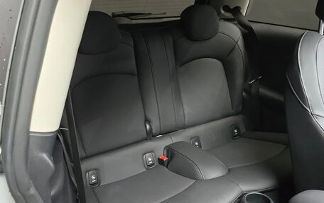 MINI Hatch, 2022 год, 1 750 000 рублей, 8 фотография