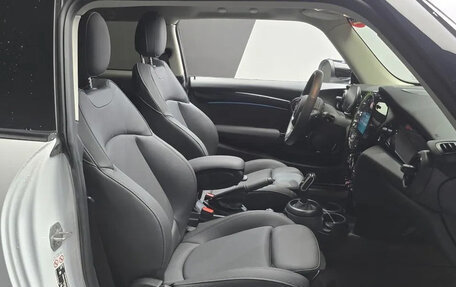 MINI Hatch, 2022 год, 1 750 000 рублей, 6 фотография