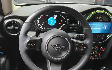 MINI Hatch, 2022 год, 1 750 000 рублей, 10 фотография