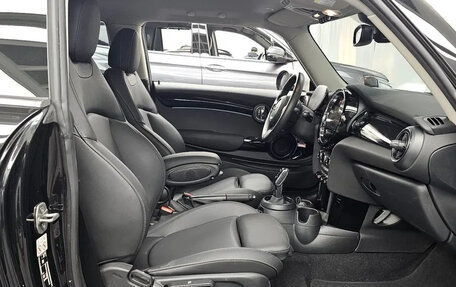 MINI Hatch, 2022 год, 1 770 000 рублей, 6 фотография