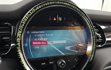 MINI Hatch, 2022 год, 1 770 000 рублей, 11 фотография