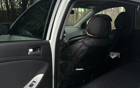 Hyundai Solaris II рестайлинг, 2016 год, 750 000 рублей, 11 фотография