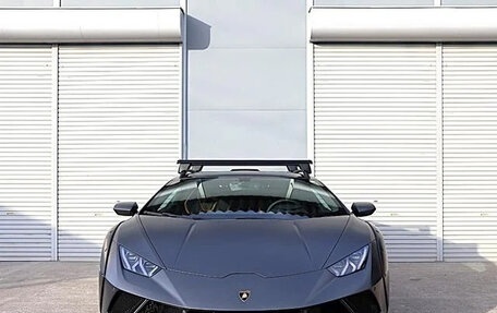 Lamborghini Huracán, 2024 год, 33 000 000 рублей, 2 фотография