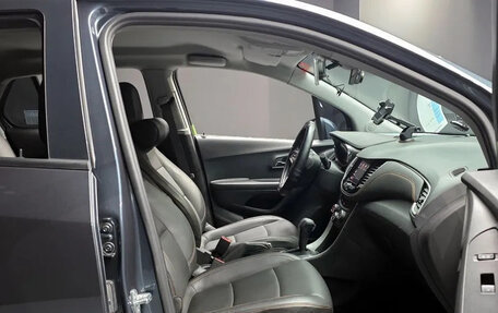 Chevrolet Trax, 2022 год, 1 100 000 рублей, 6 фотография