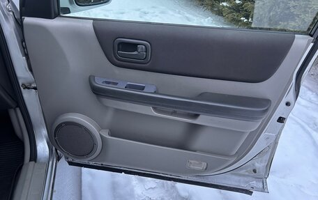 Nissan X-Trail, 2004 год, 645 000 рублей, 8 фотография