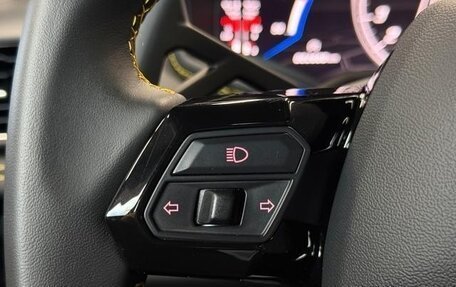 Lamborghini Huracán, 2024 год, 31 000 000 рублей, 24 фотография