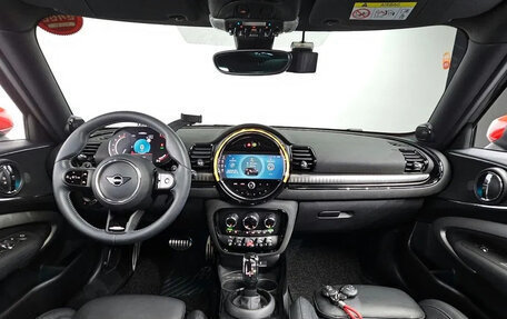 MINI Clubman, 2022 год, 1 690 000 рублей, 7 фотография