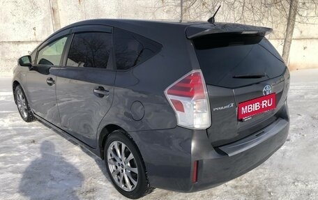 Toyota Prius Alpha I (ZVW40/41), 2018 год, 1 530 000 рублей, 9 фотография