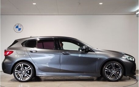 BMW 1 серия, 2020 год, 1 460 000 рублей, 7 фотография