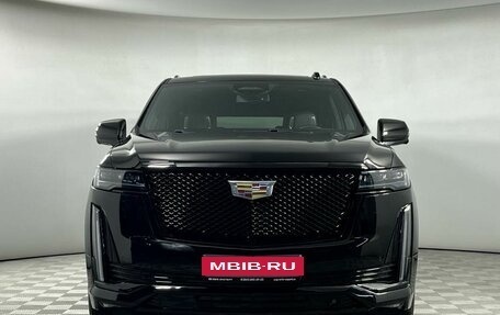 Cadillac Escalade V, 2022 год, 13 999 000 рублей, 2 фотография