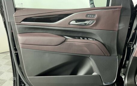 Cadillac Escalade V, 2022 год, 13 999 000 рублей, 9 фотография