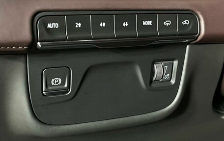 Cadillac Escalade V, 2022 год, 13 999 000 рублей, 28 фотография