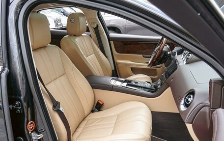 Jaguar XJ IV (X351), 2015 год, 1 890 000 рублей, 8 фотография