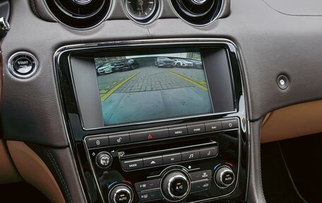 Jaguar XJ IV (X351), 2015 год, 1 890 000 рублей, 15 фотография