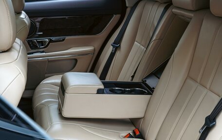 Jaguar XJ IV (X351), 2015 год, 1 890 000 рублей, 25 фотография