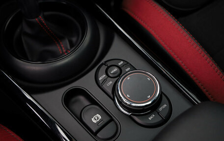 MINI Clubman, 2018 год, 3 999 999 рублей, 22 фотография