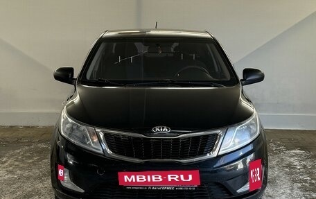 KIA Rio III рестайлинг, 2013 год, 750 000 рублей, 2 фотография