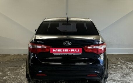 KIA Rio III рестайлинг, 2013 год, 750 000 рублей, 3 фотография