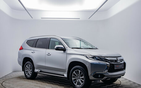 Mitsubishi Pajero Sport III рестайлинг, 2019 год, 3 540 000 рублей, 7 фотография