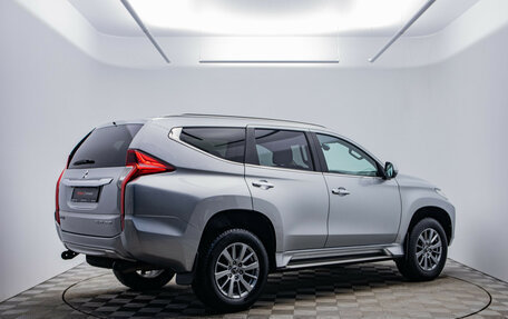 Mitsubishi Pajero Sport III рестайлинг, 2019 год, 3 540 000 рублей, 5 фотография