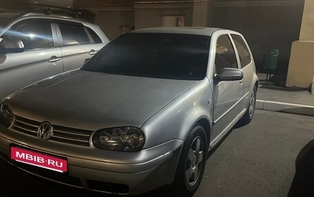 Volkswagen Golf IV, 2001 год, 350 000 рублей, 2 фотография