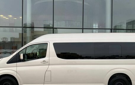 Toyota HiAce H300, 2020 год, 4 050 000 рублей, 9 фотография