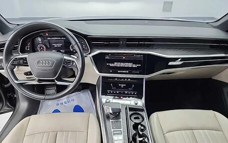 Audi A6, 2023 год, 4 652 010 рублей, 7 фотография