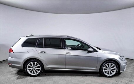 Volkswagen Golf VII, 2019 год, 1 869 000 рублей, 4 фотография