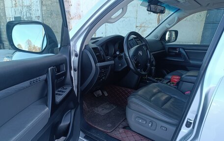 Toyota Land Cruiser 200, 2008 год, 6 500 000 рублей, 7 фотография