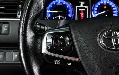 Toyota Camry, 2017 год, 1 789 000 рублей, 14 фотография