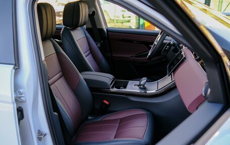 Land Rover Range Rover Evoque II, 2025 год, 5 399 000 рублей, 12 фотография