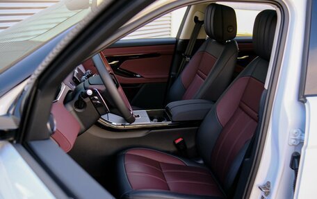 Land Rover Range Rover Evoque II, 2025 год, 5 399 000 рублей, 14 фотография
