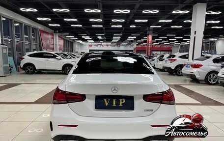 Mercedes-Benz A-Класс, 2021 год, 1 950 000 рублей, 4 фотография