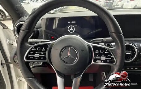 Mercedes-Benz A-Класс, 2021 год, 1 950 000 рублей, 11 фотография