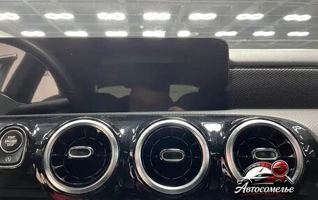 Mercedes-Benz A-Класс, 2021 год, 1 950 000 рублей, 13 фотография