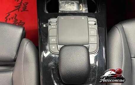 Mercedes-Benz A-Класс, 2021 год, 1 950 000 рублей, 12 фотография