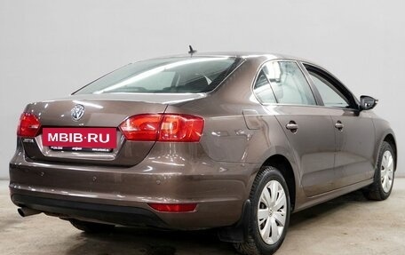 Volkswagen Jetta VI, 2012 год, 1 113 000 рублей, 5 фотография