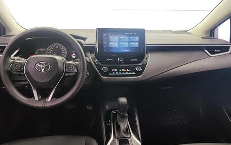 Toyota Corolla, 2021 год, 1 455 000 рублей, 5 фотография