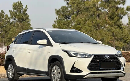 Toyota Yaris XP150 рестайлинг, 2021 год, 1 150 000 рублей, 3 фотография